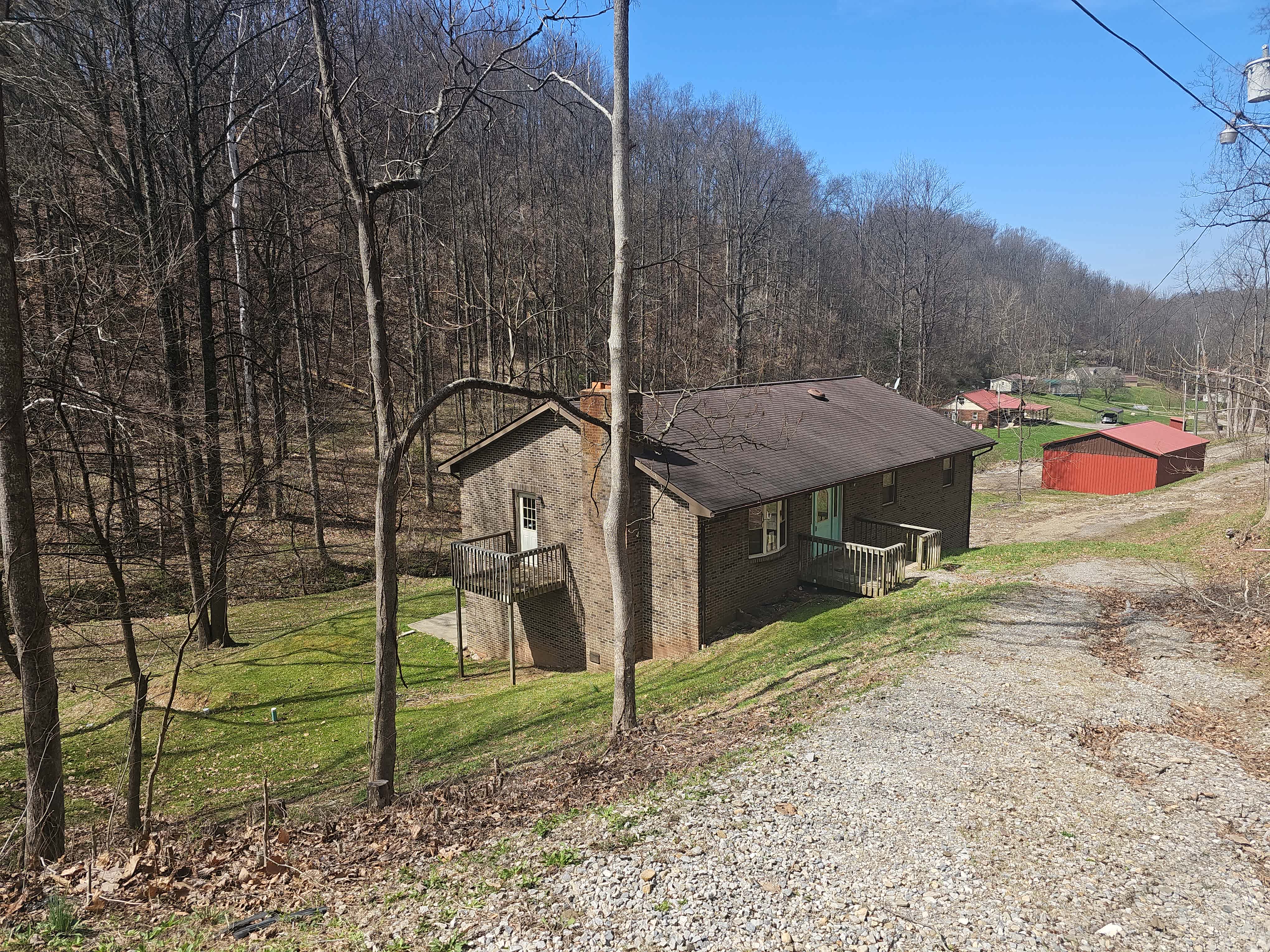 HUD Home — 325 Fishers Branch, Charleston, WV 25312