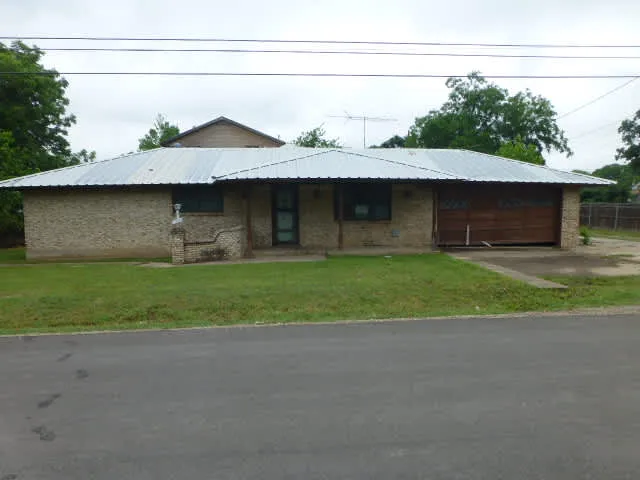 HUD Home β 619 N Avenue A, Springtown, TX 76082