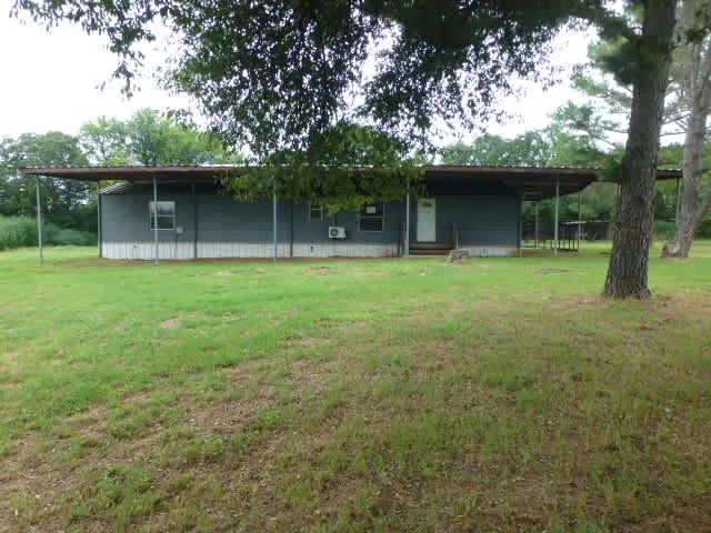 HUD Home — 119 Hayes Court, Springtown, TX 76082