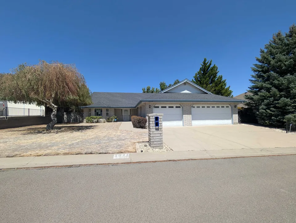 HUD Home β 2024 Stephen Ct, Carson City, NV 89703