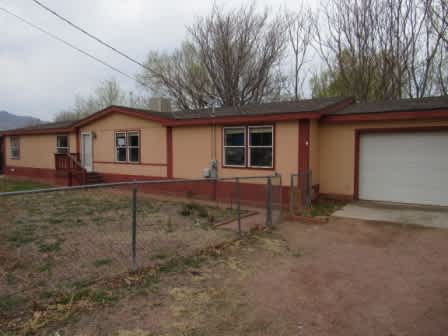 HUD Home β 1306 Reed Ln, Canon City, CO 81212