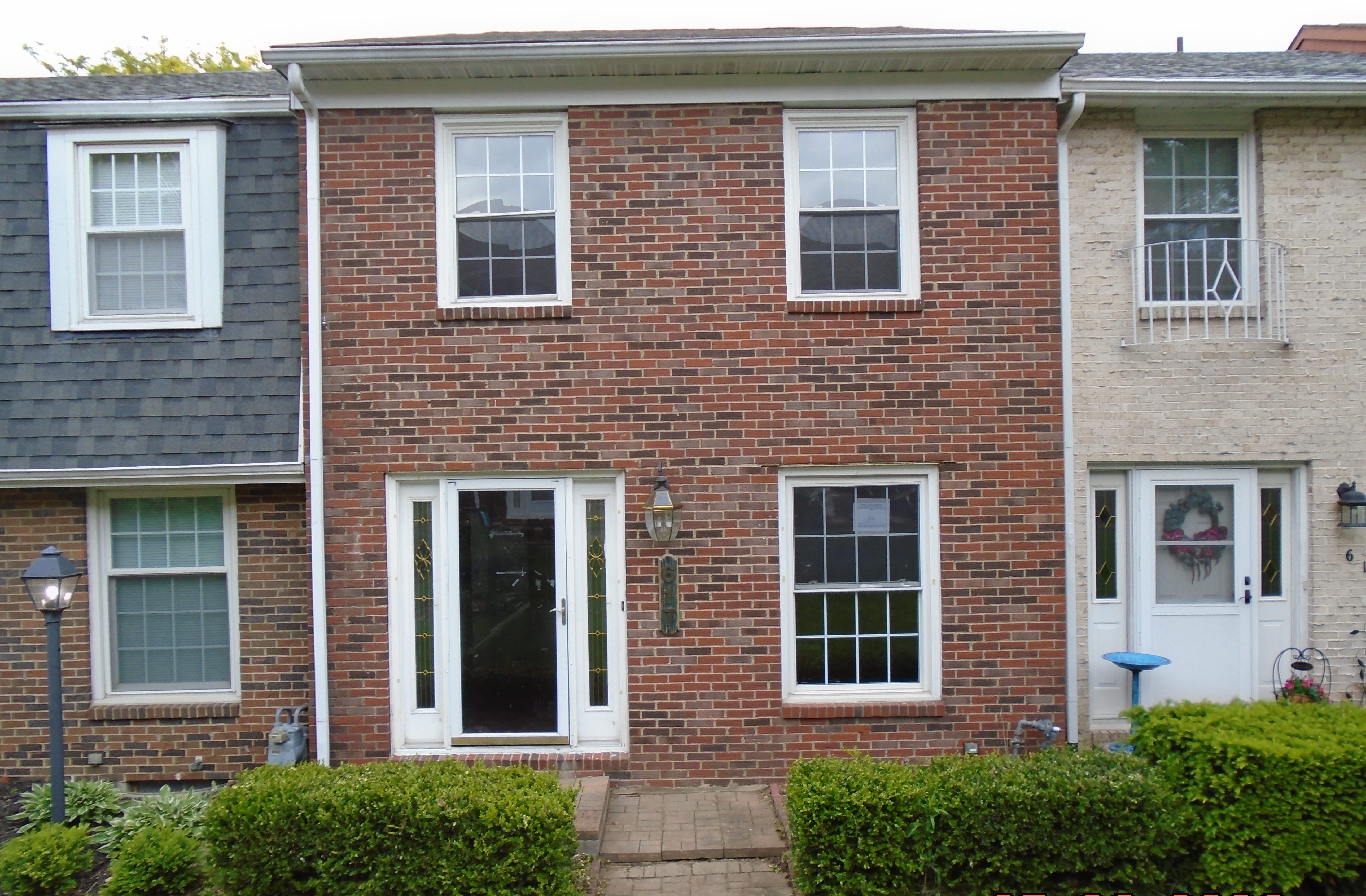 HUD Home — 617 Simbury St, Columbus, OH 43228