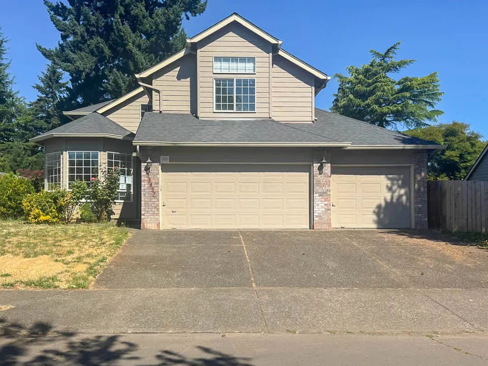 HUD Home — 13417 Squire Dr, Oregon City, OR 97045