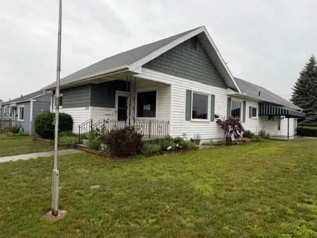 HUD Home β 1303 23rd St, Port Huron, MI 48060