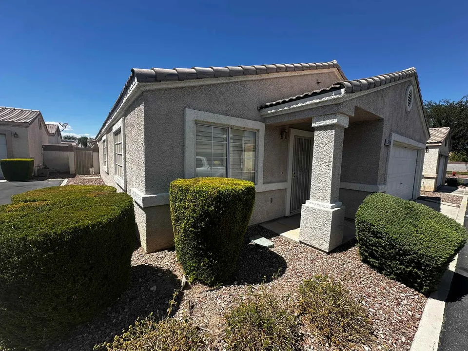 HUD Home β 5115 Midnight Oil Drive, Las Vegas, NV 89122