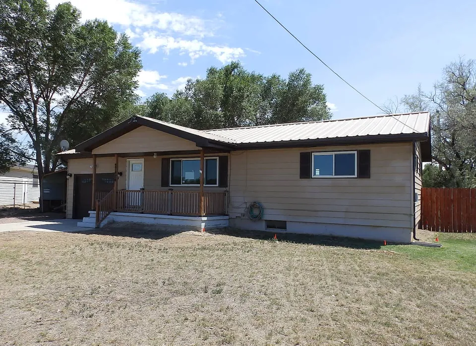 HUD Home β 27424 Frontage Road, La Junta, CO 81050
