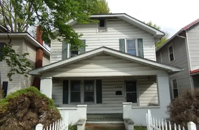 HUD Home β 1932 Adams Ave, Huntington, WV 25704