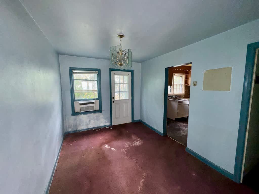 HUD Home — 3629 Bell St, Norfolk, VA 23513 - photo 5