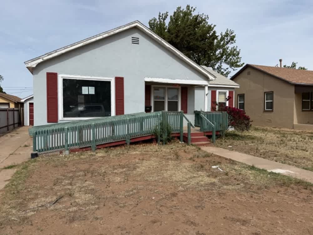 HUD Home — 1724 Ross St, Clovis, NM 88101 — photo 1