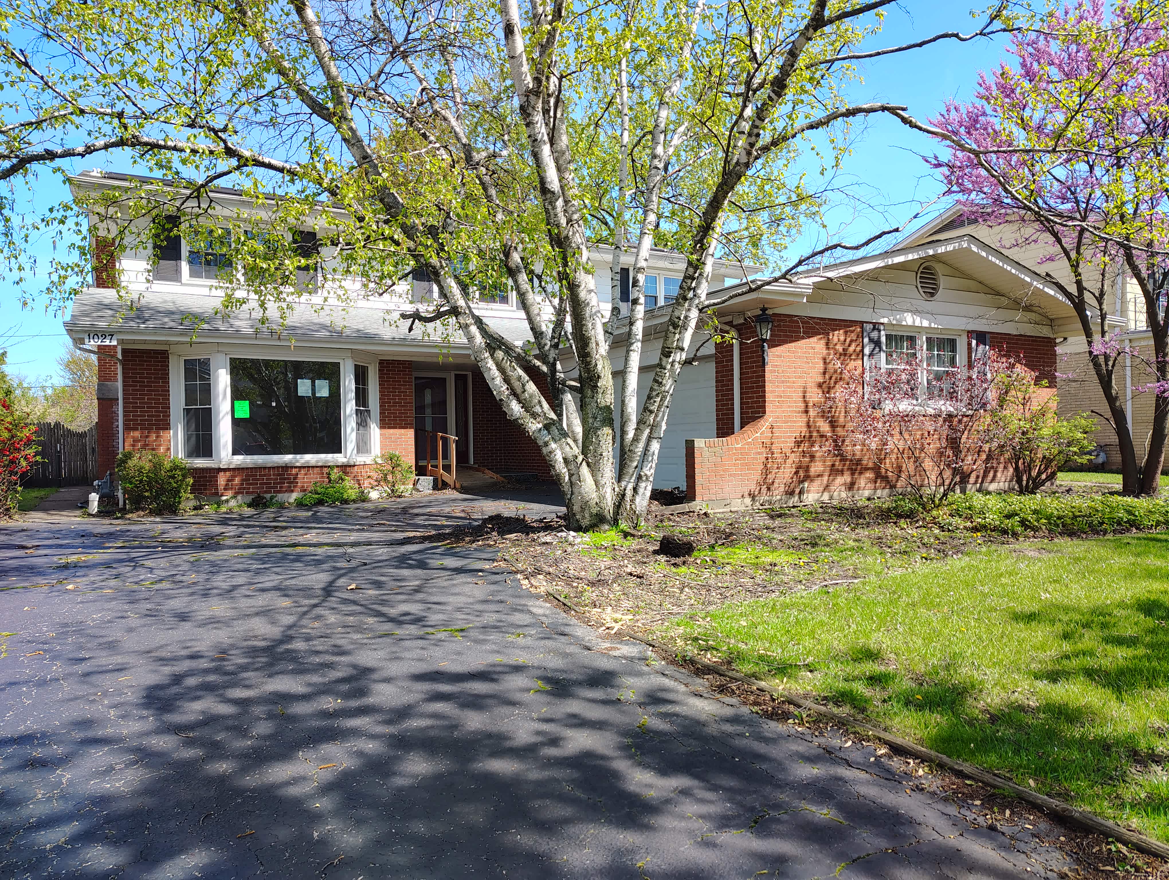HUD Home — 1027 Meadowlark Ln, Glenview, IL 60025 — photo 1