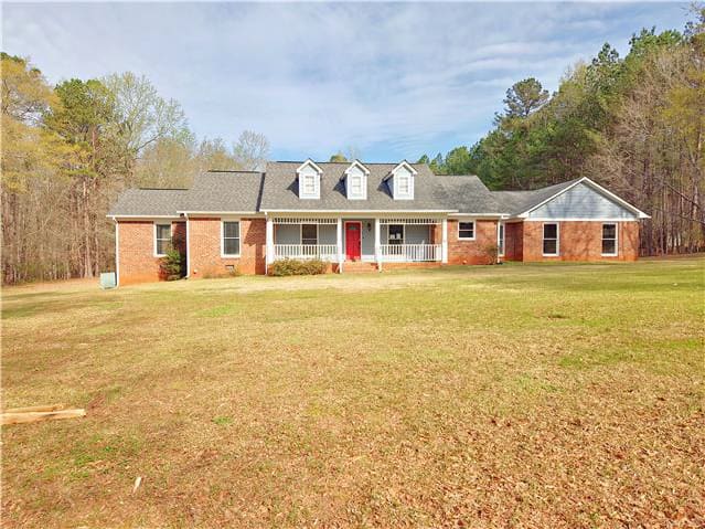 HUD Home — 1055 Mobley Bridge Rd, Hogansville, GA 30230 - photo 1