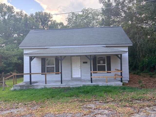 HUD Home — 102 York St, Clover, SC 29710 - photo 1