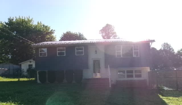 HUD Home — 148 Majestic Ct, Beckley, WV 25801 - photo 1