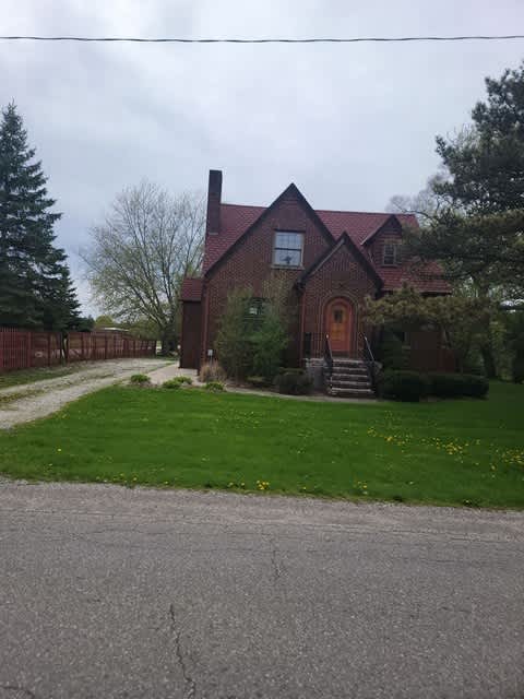 HUD Home — 1910 S Reese Rd, Reese, MI 48757 — photo 1