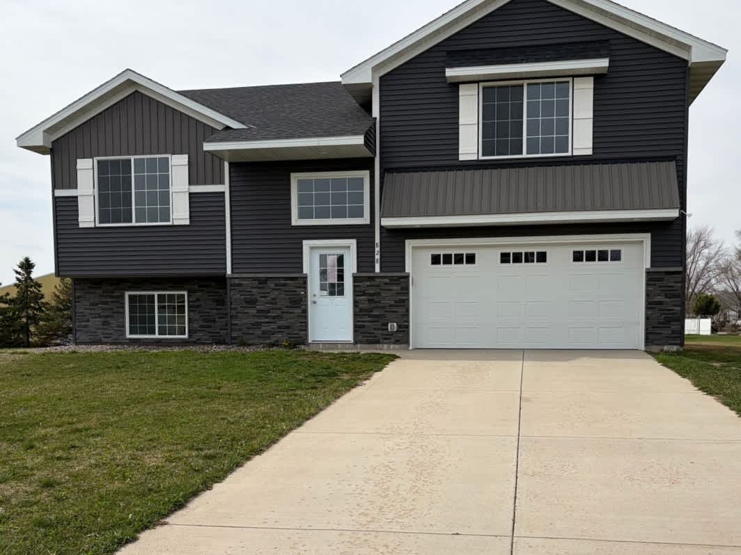 HUD Home — 828 Poplar Dr S E, Kimball, MN 55353 — photo 1