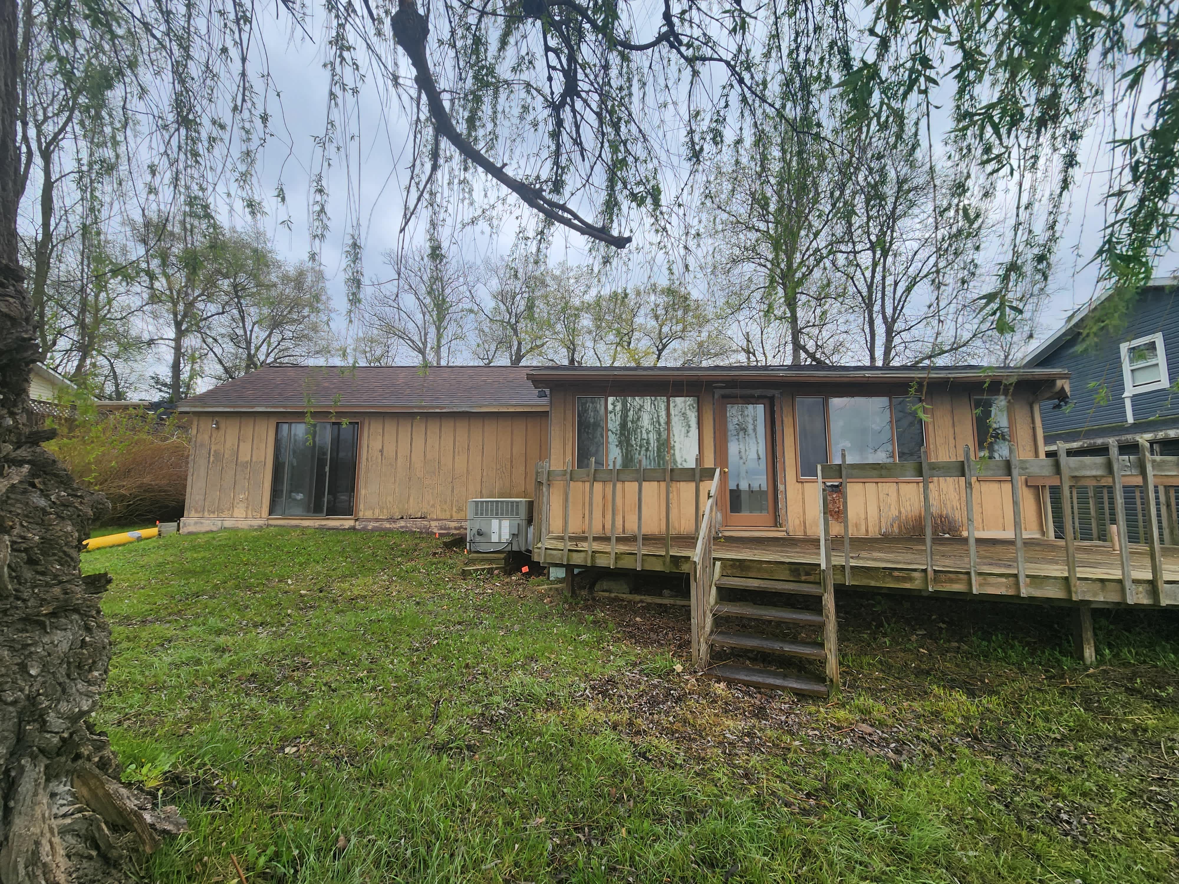 HUD Home — 9125 Clinton St, Holly, MI 48442 — photo 1