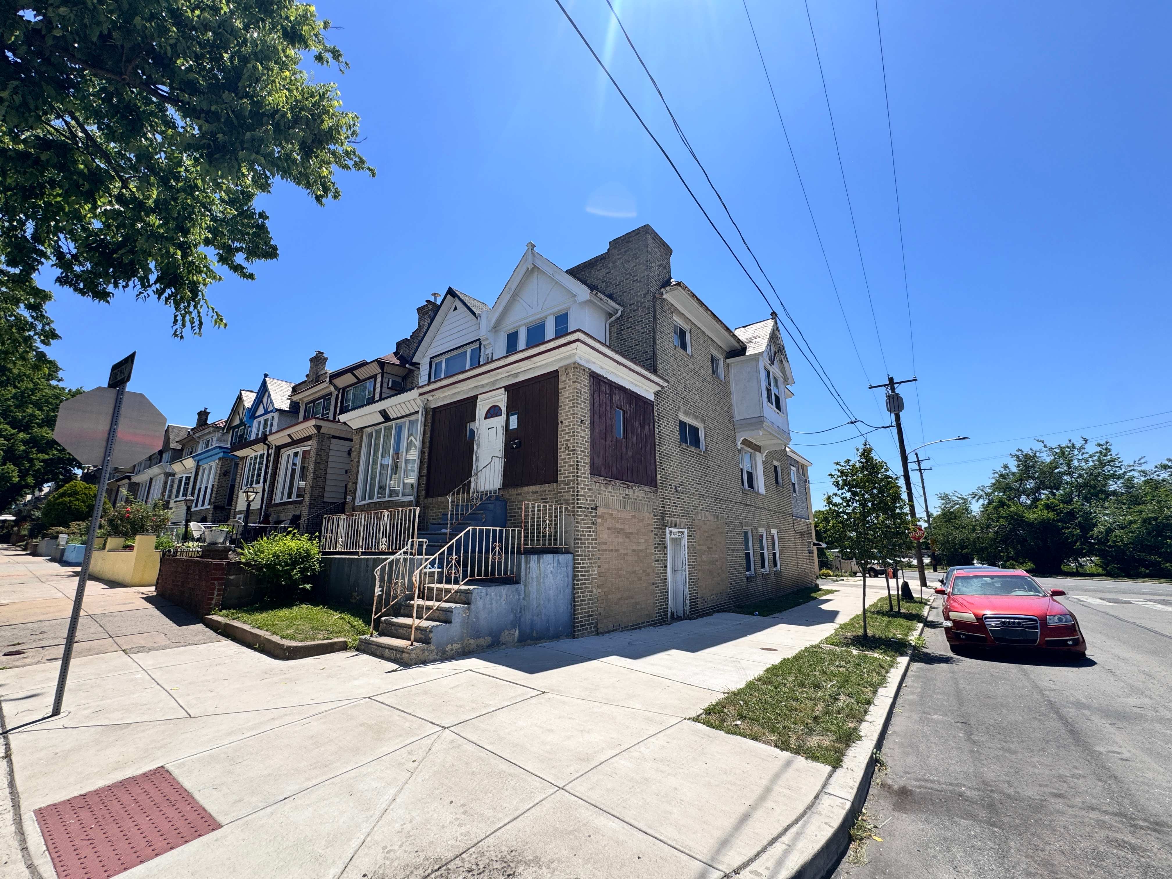 HUD Home — 5490 Morse St, Philadelphia, PA 19131 - photo 1