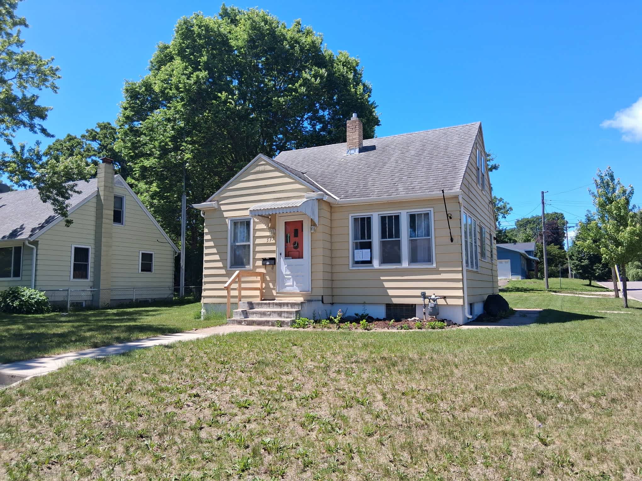 HUD Home — 535 5th Ave NE, Saint Cloud, MN 56304 - photo 1