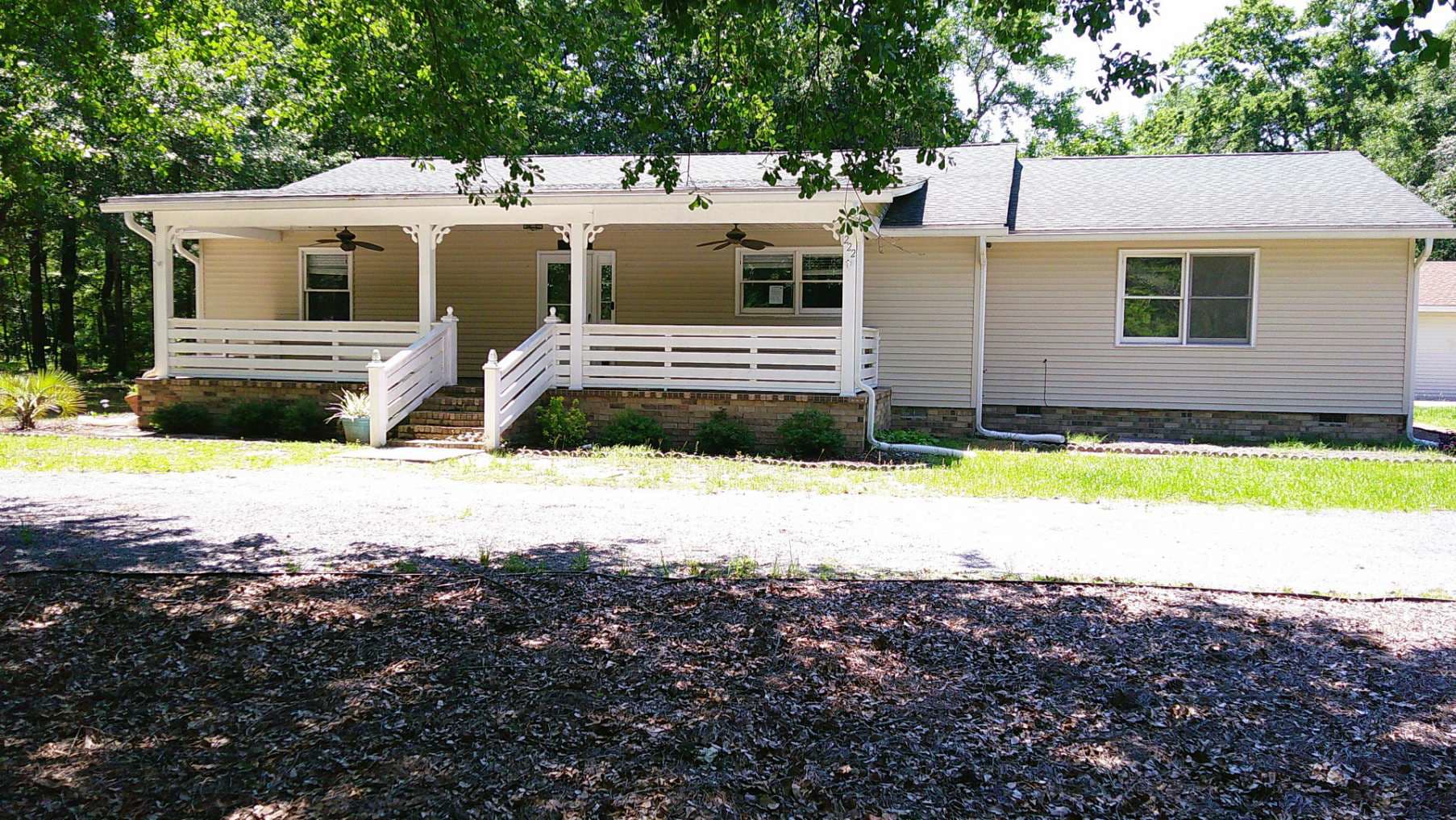 HUD Home — 222 Fiddie St, Summerville, SC 29485 - photo 1