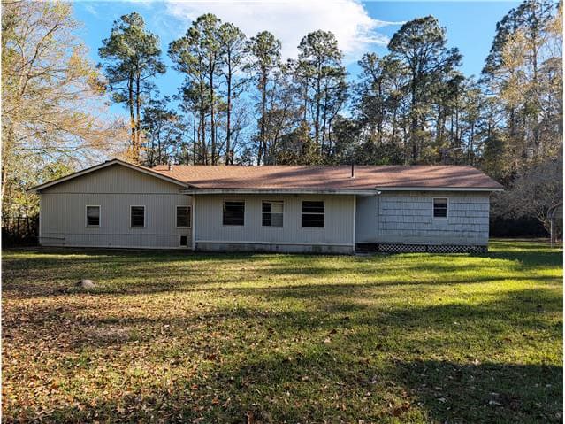 HUD Home — 5810 30th St, Gulfport, MS 39501 - photo 2