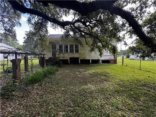 HUD Home — 117 New Orleans Ave, Lake Arthur, LA 70549 - photo 2