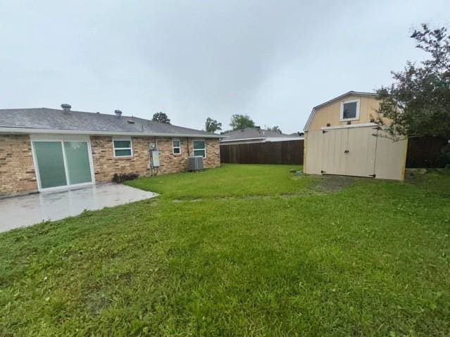 HUD Home — 5176 Mt Revarb Dr, Marrero, LA 70072 - photo 2