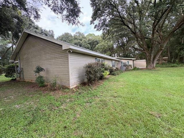 HUD Home — 13141 Holly Ct, Grand Bay, AL 36541 - photo 2