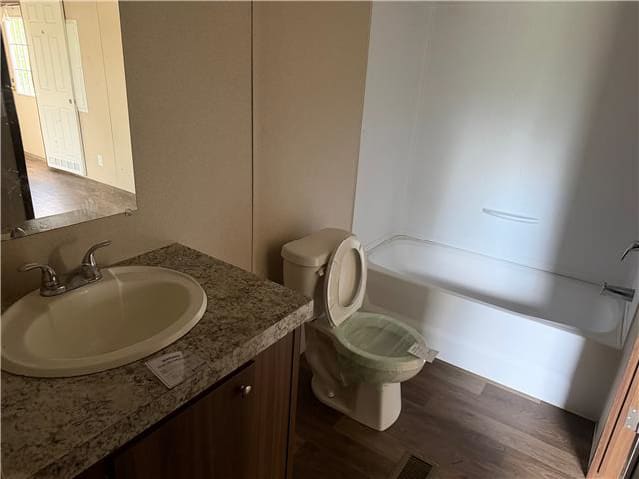 HUD Home — 309 Oak Arbor Trl, Del Valle, TX 78617 - photo 3