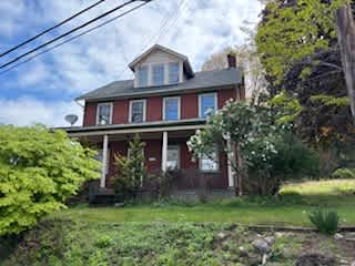 HUD Home — 1333 Richmond Rd, Easton, PA 18040 — photo 1