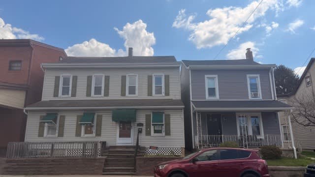 HUD Home — 453 Main St, Shoemakersville, PA 19555 — photo 1