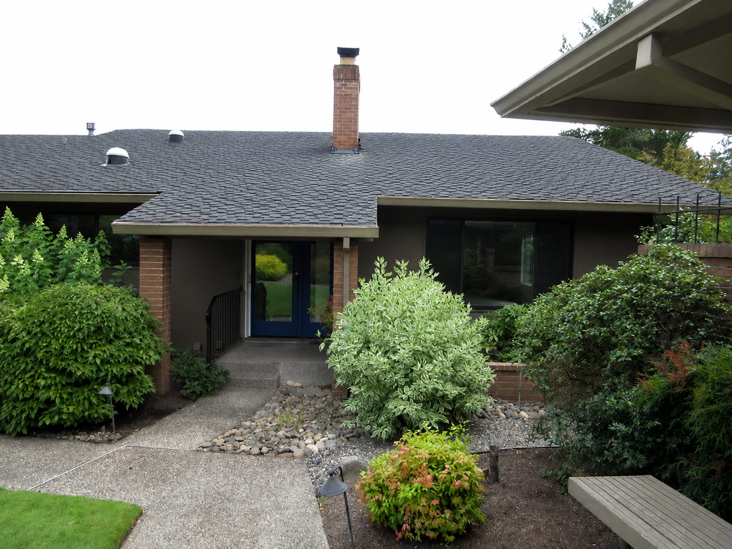HUD Home — 1 Condolea Dr, Lake Oswego, OR 97035 - photo 1
