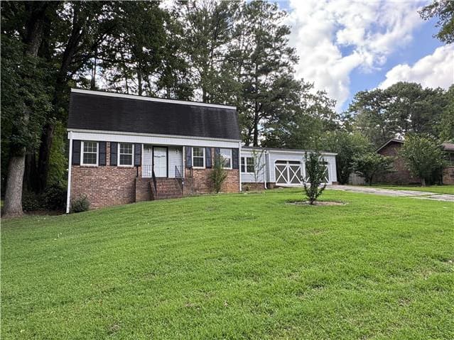 HUD Home — 1270 Pine Knoll Ln NE, Conyers, GA 30013 — photo 1