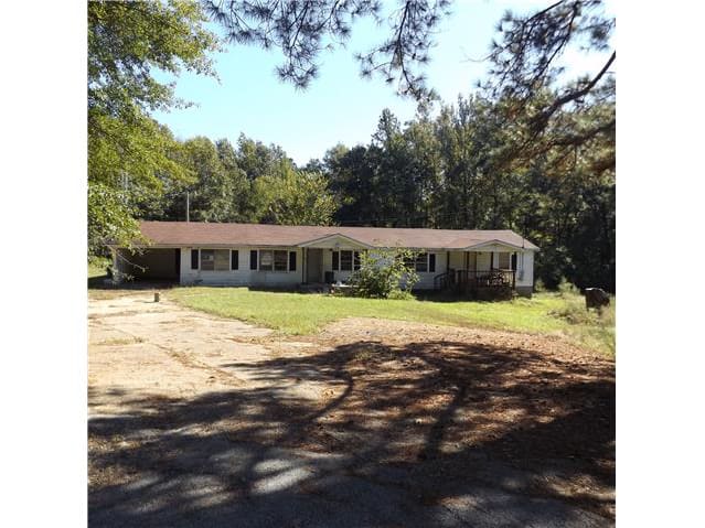 HUD Home — 217 Walter Dr, El Dorado, AR 71730 — photo 1