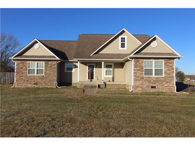 HUD Home — 6381 Blue Pond Blvd E, Fort Payne, AL 35968 - photo 1