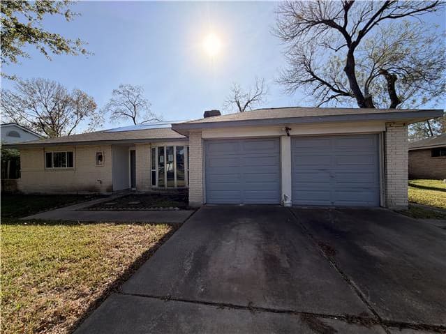 HUD Home — 11807 Sharpview Dr, Houston, TX 77072 — photo 1