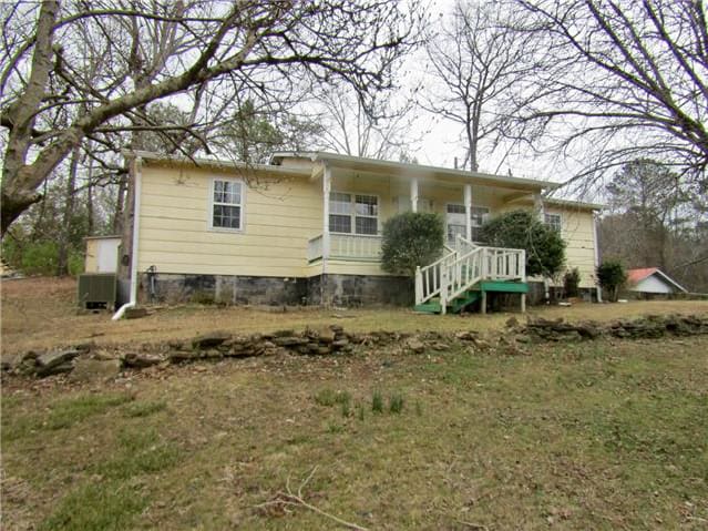 HUD Home — 249 Barton Chapel Loop Dr, Cordova, AL 35550 — photo 1