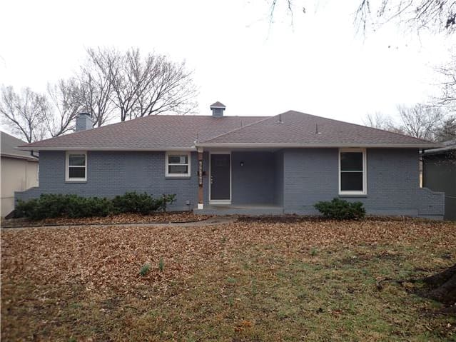 HUD Home — 5307 Lewis Ave, Kansas City, MO 64129 - photo 1