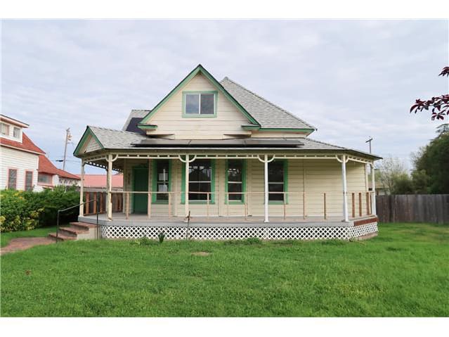 HUD Home — 806 Walnut St, Corning, CA 96021 — photo 1