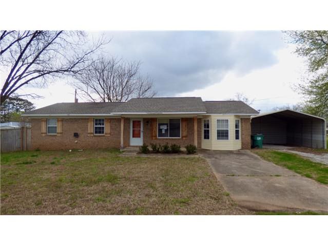 HUD Home — 1308 Rush St, Tuscumbia, AL 35674 — photo 1