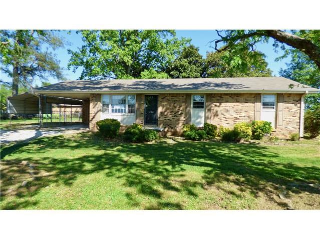HUD Home — 203 James St, Muscle Shoals, AL 35661 — photo 1