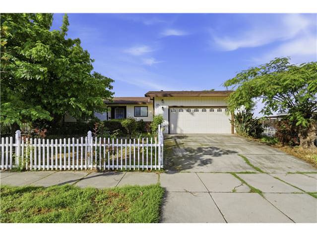 HUD Home — 1509 W 18th St, Antioch, CA 94509 — photo 1
