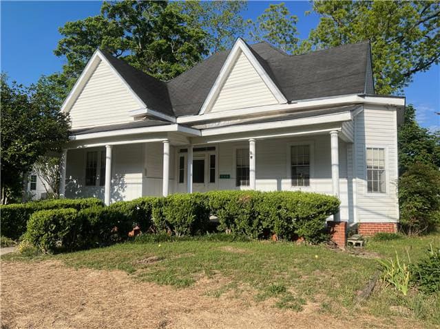 HUD Home — 200 S Johnson St, Samson, AL 36477 — photo 1