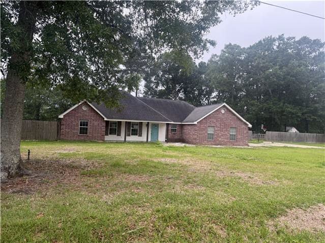 HUD Home — 205 County Rd 733, Buna, TX 77612 — photo 1