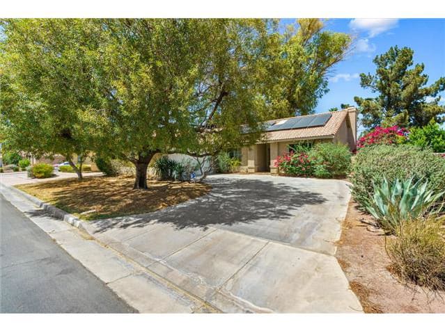 HUD Home — 73816 White Sands Dr, Thousand Palms, CA 92276 — photo 1