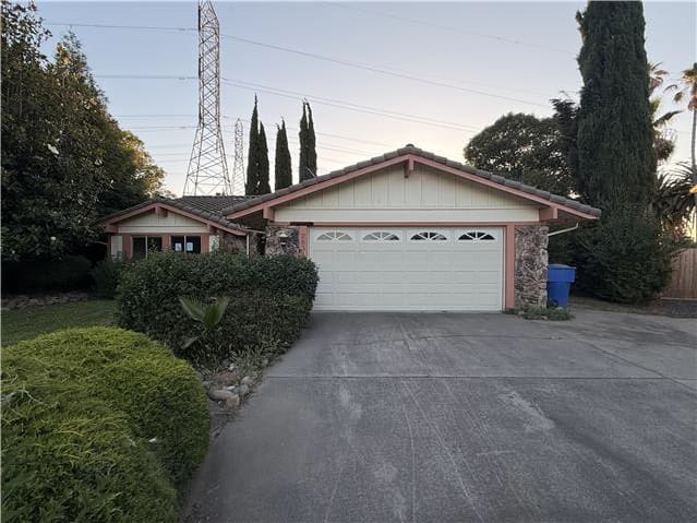 HUD Home — 2834 Camarillo Dr, Sacramento, CA 95833 — photo 1