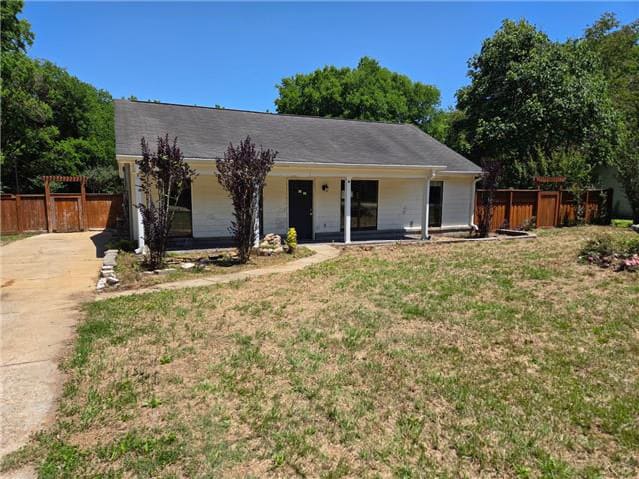 HUD Home — 99 Bozeman Trl, Wetumpka, AL 36093 — photo 1