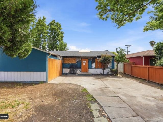HUD Home — 1932 Griffin Dr, Vallejo, CA 94589 - photo 1