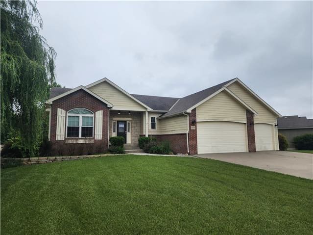 HUD Home — 9094 Tonya Ter, Manhattan, KS 66502 - photo 1