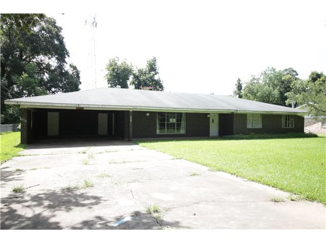 HUD Home — 6231 Bouef Trace, Alexandria, LA 71301 - photo 1