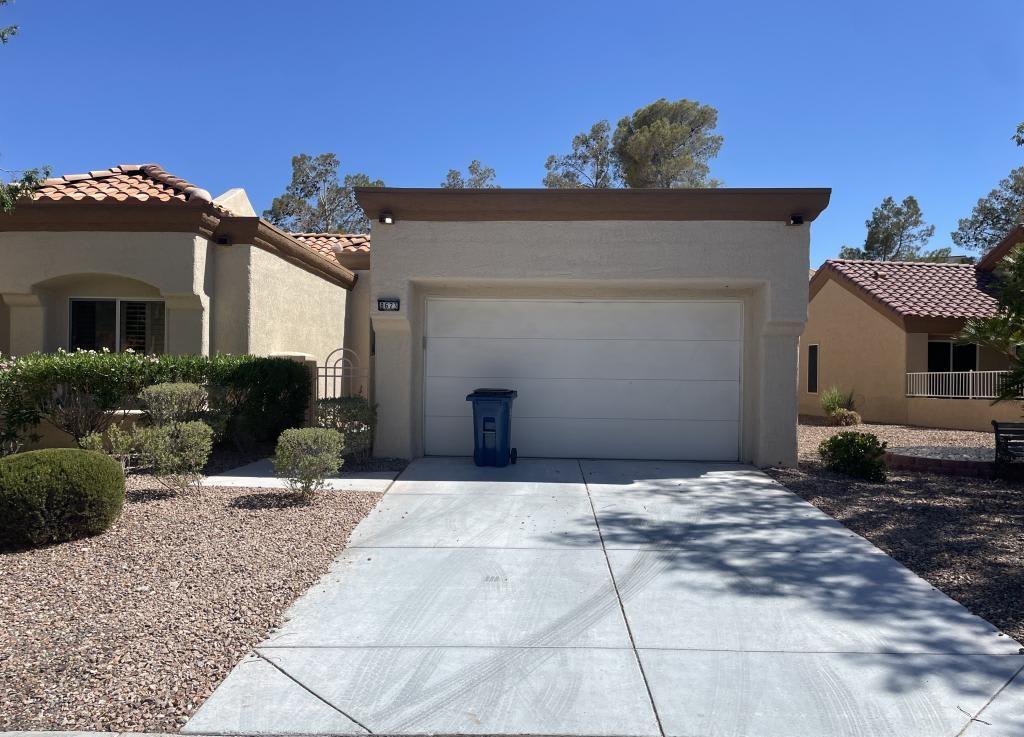 HUD Home — 8673 Prairie Hill Dr, Las Vegas, NV 89134 - photo 1